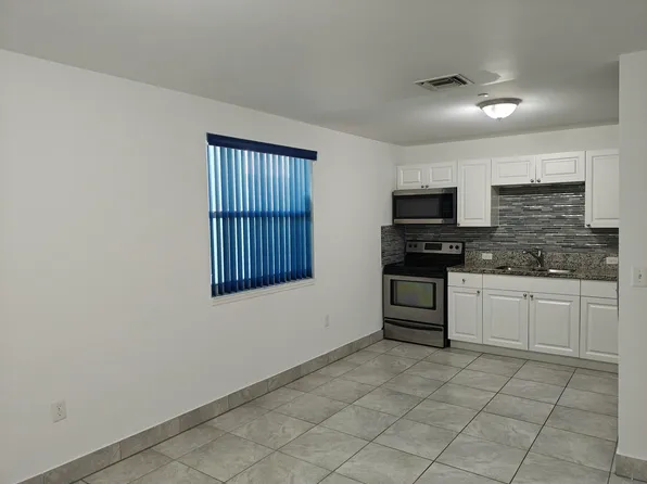 2326 Taft St, Hollywood, FL 33020