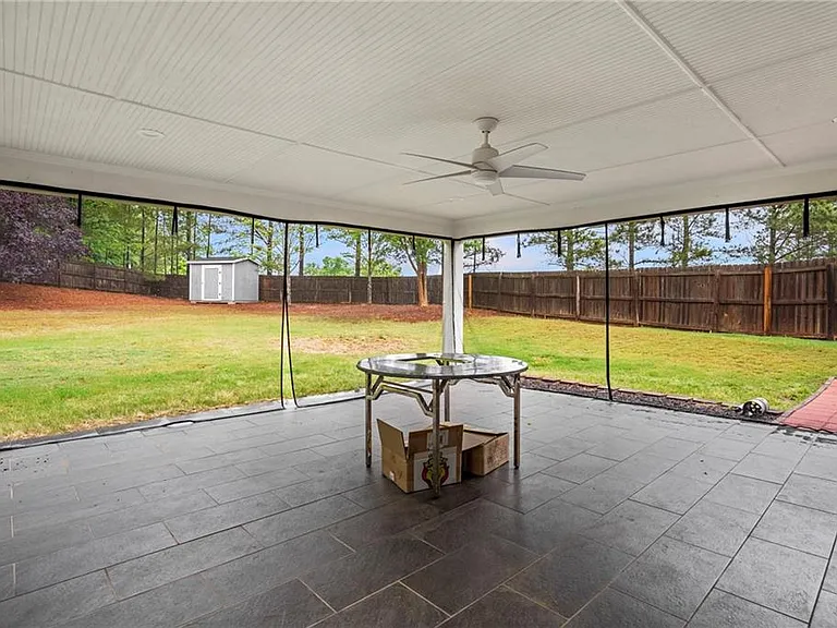 709 Roxholly Ln — Photo 27