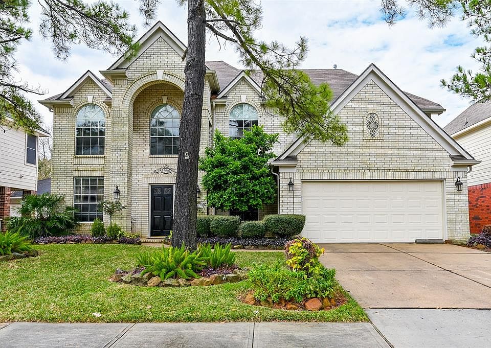 1st image of 9215 Willow Crossing Dr