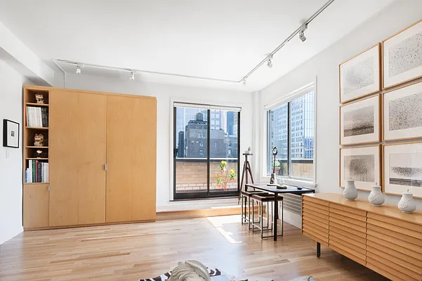 Sold by Corcoran | media 2