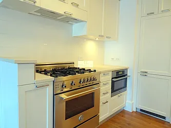 Rented by Rossi Living