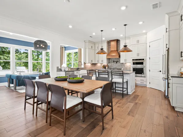 14105 White Gardens Ln, Huntersville, NC 28078