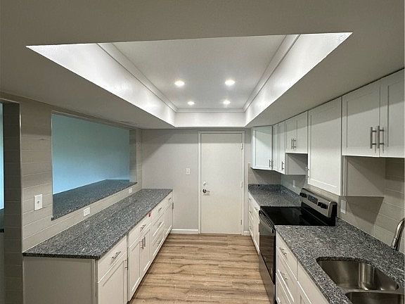2nd image of 11844 Harbour Light Dr