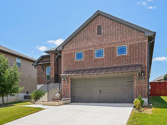 4th image of 423 Sundance Way