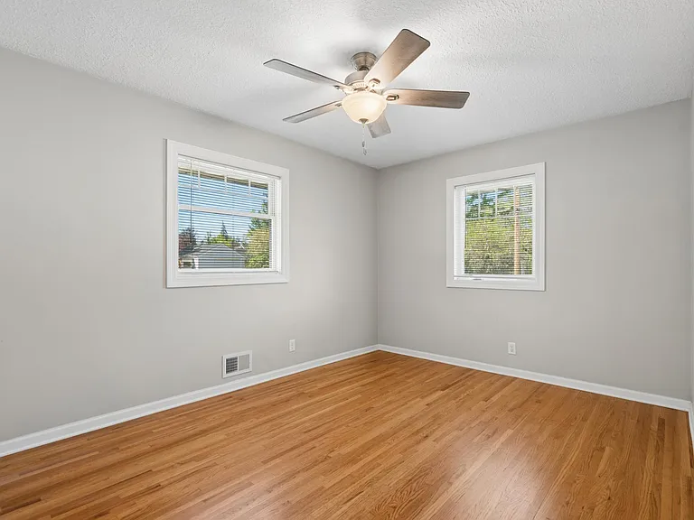 3100 W 55th St — Photo 20