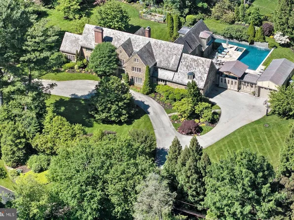 306 Brentford Rd, Haverford, PA 19041