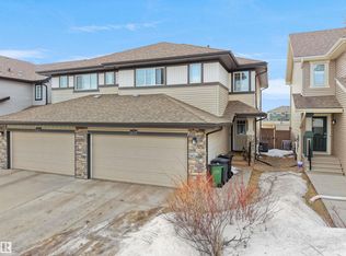 1659 Hammond Cres NW, Edmonton, AB T6M 0L8