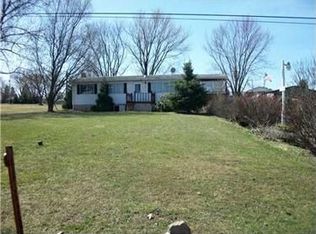 513 S Pine St, Carmichaels, PA 15320