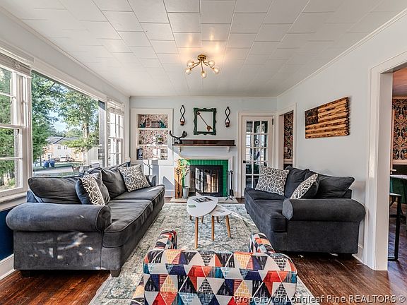 5th image of 508 W Chisholm St
