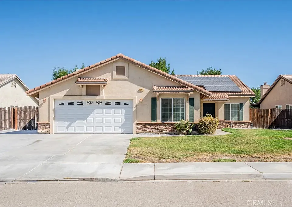15982 Holly Brook Ln