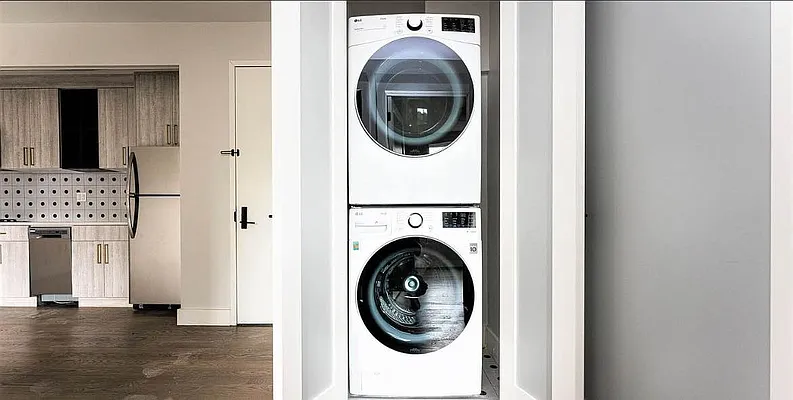 Rented by Reavis | media 23