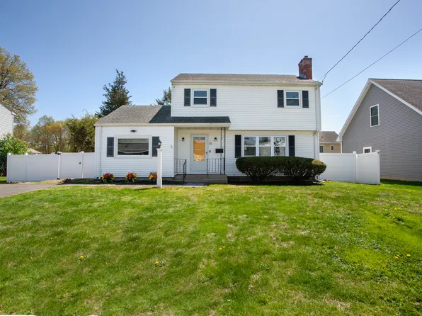 19 Pine Street, Newington, CT 06111