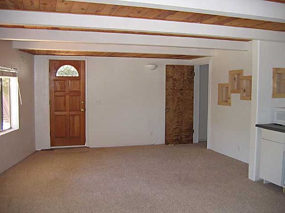 2nd image of 680 Zurich Dr #2