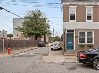 2619 Almond St, Philadelphia, PA 19125