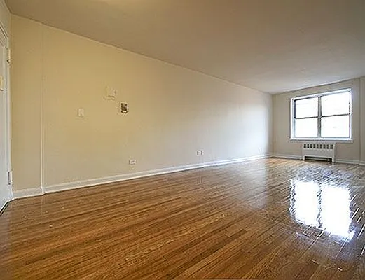 Rented by SW Queens Mezzanine | media 4