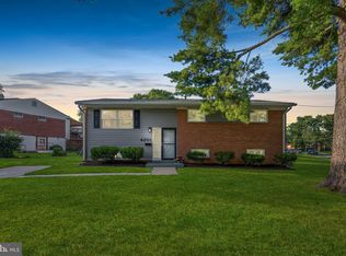 4201 Heathfield Rd, Rockville, MD 20853