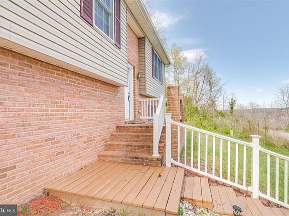 4th image of 452 Southridge Dr