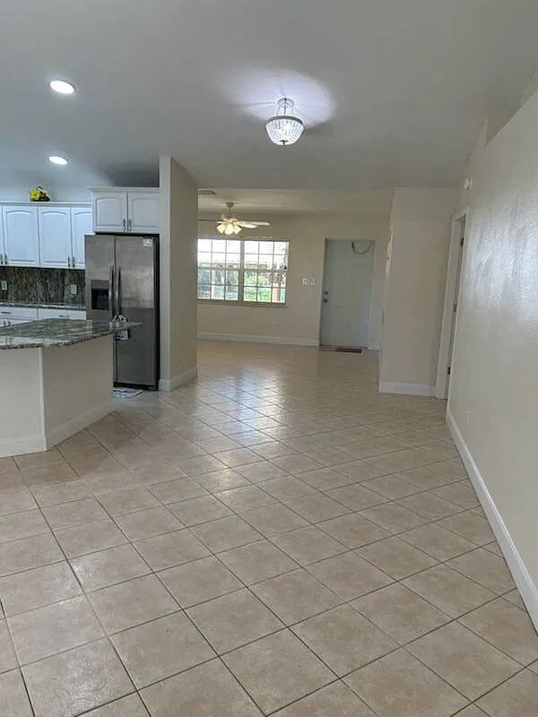 2 bed, 2.0 bath, 1848 sqft, $1,850 — Photo 3