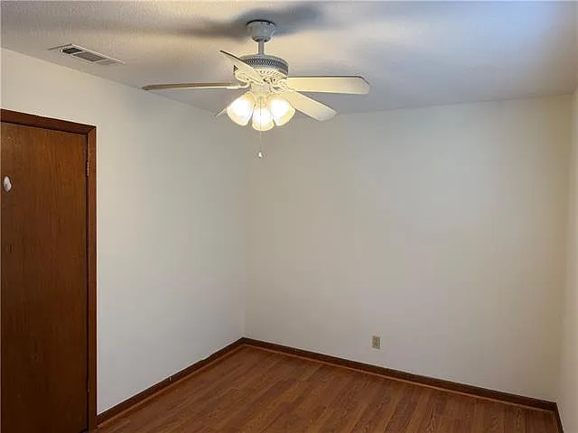 315 S Pierce St — Photo 5