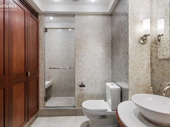 333 West 57th Street image 13 of 23