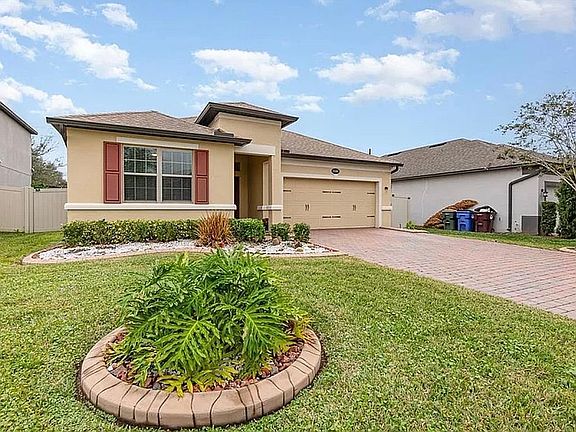 4th image of 1380 Clear Brook Pl