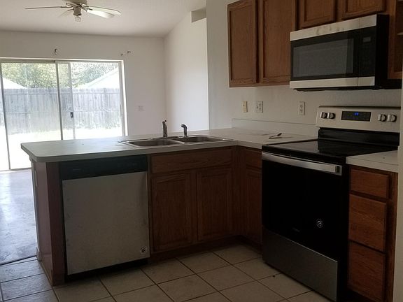 4th image of 6315 Chapel Pines Blvd