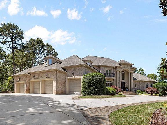 2nd image of 1405 Saratoga Woods Dr