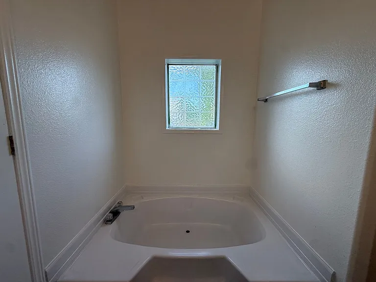 4420 Magin Meadow Dr — Photo 12
