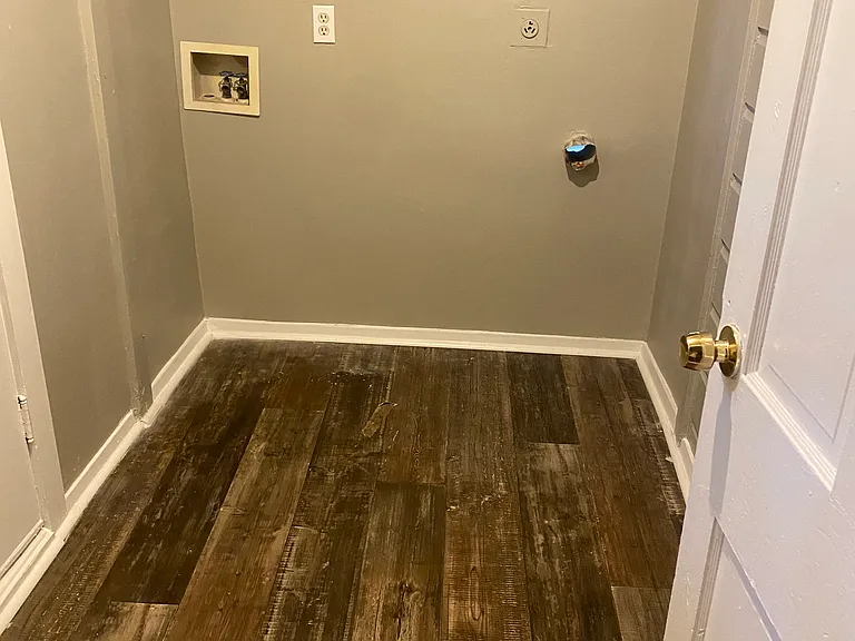 5521 Eisenhower Dr — Photo 9