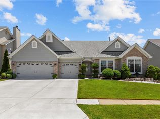 978 Midpoint Dr, O'Fallon, MO 63366
