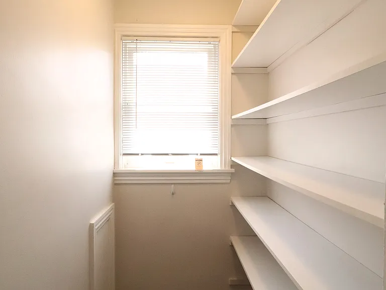 56-58 N Nice St #2L — Photo 11