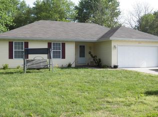 200 Glenn St, Rogersville, MO 65742