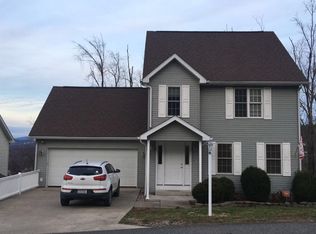 362 March Ln, Morgantown, WV 26508
