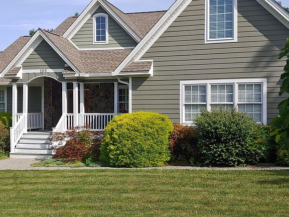 2nd image of 105 Pointe O Woods Dr