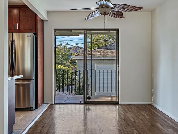 5th image of 3214 Brookhill St