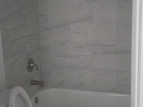 6711 45th Ave W, Bradenton, FL