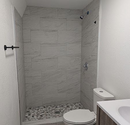 5th image of 1909 E 99th Ave #B