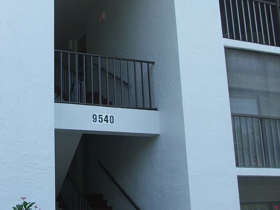 4th image of 9540 Green Cypress Ln APT 20