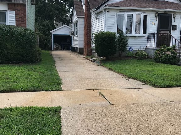 4th image of 73 Belmont Pkwy