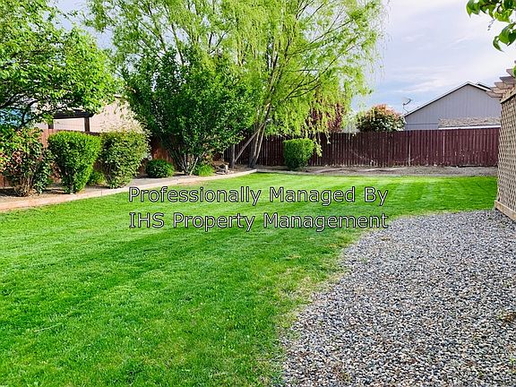 3rd image of 5510 Holly Way