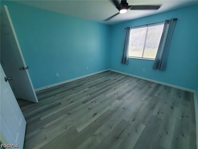 1055 Palm Ave #214 — Photo 20