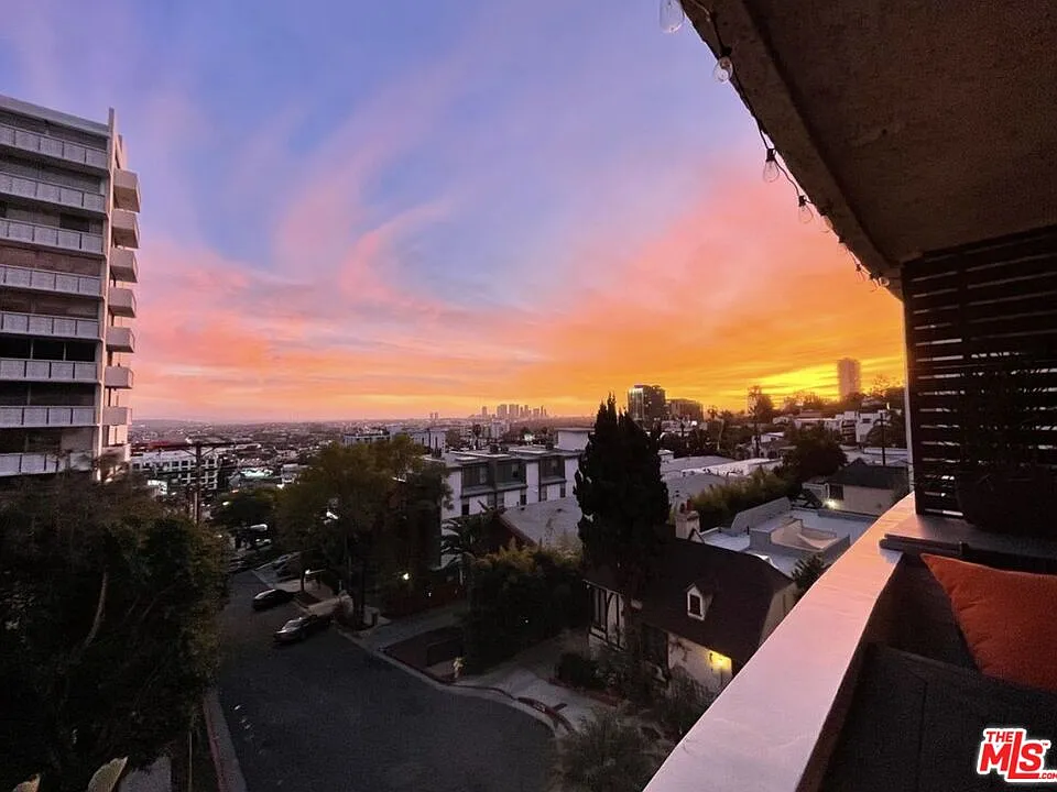 1230 Horn Ave #623