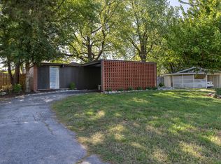 736 N Burton Ave, Springfield, MO 65802