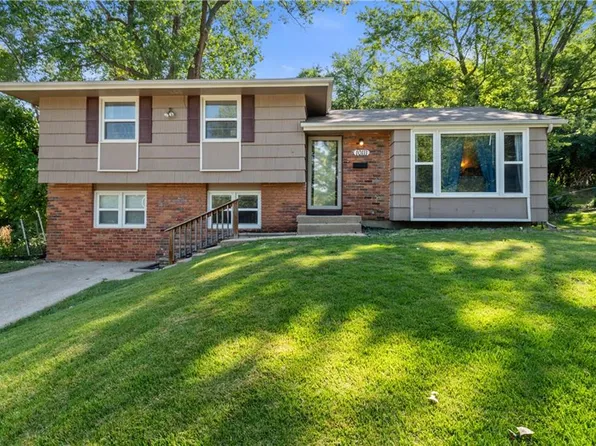 10111 Fremont Ave, Kansas City, MO 64134