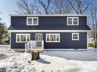 105 Cloverdale Ln, Williamstown, NJ 08094