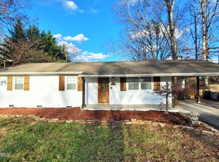 2331 Monterey Rd, Knoxville, TN 37912