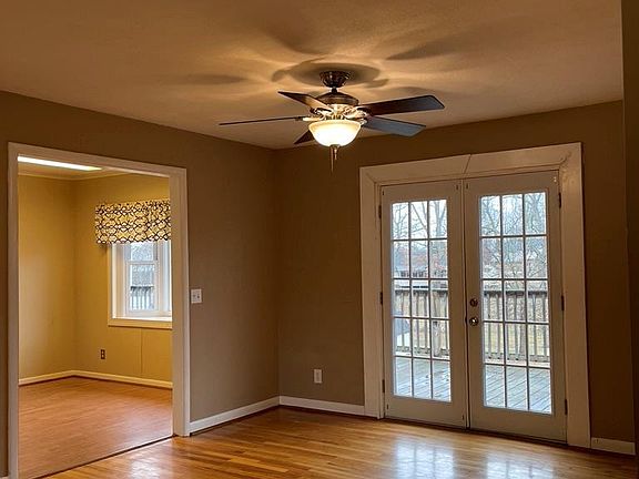 2nd image of 1032 Bell Dr