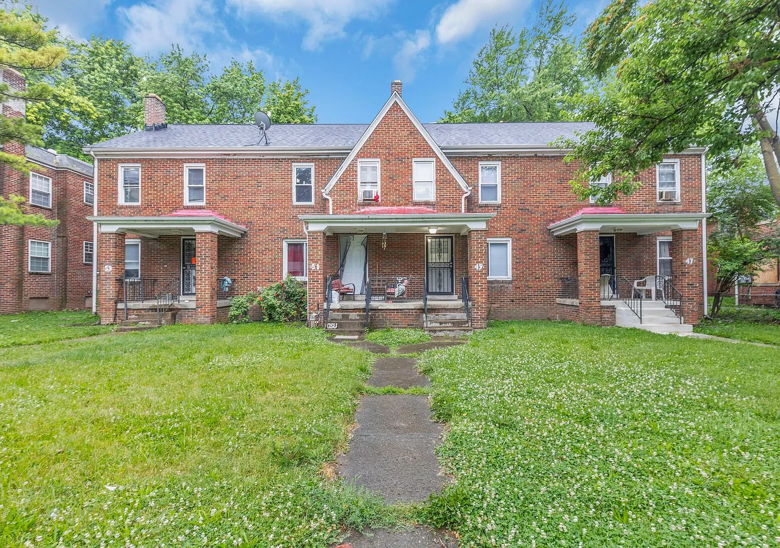 47-53 S Burgess Ave — Photo 3