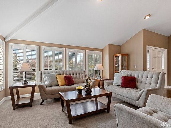 2nd image of 13043 SE 47th Pl