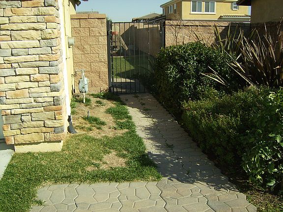 3rd image of 7668 Indian Canyon Cir
